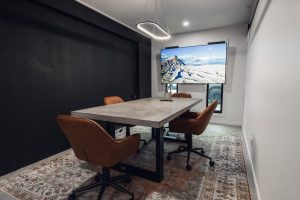 Gold Coast Studio _excutive_suit_2